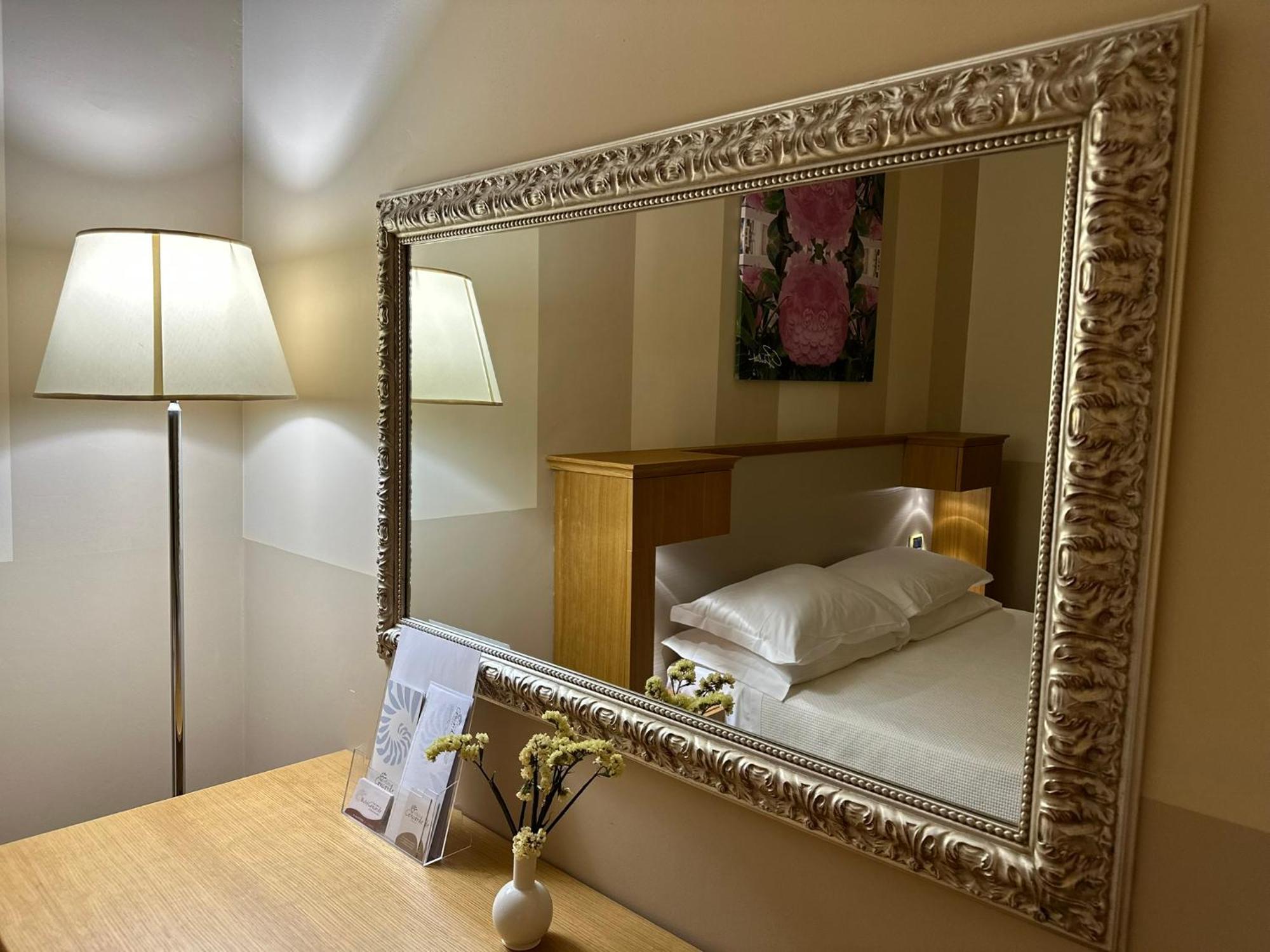 Апарт готель Relais Concorde Гроттаммаре Екстер'єр фото